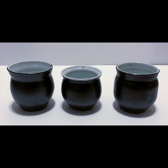 Matte Black Cauldron Cups - Picture 1 of 1